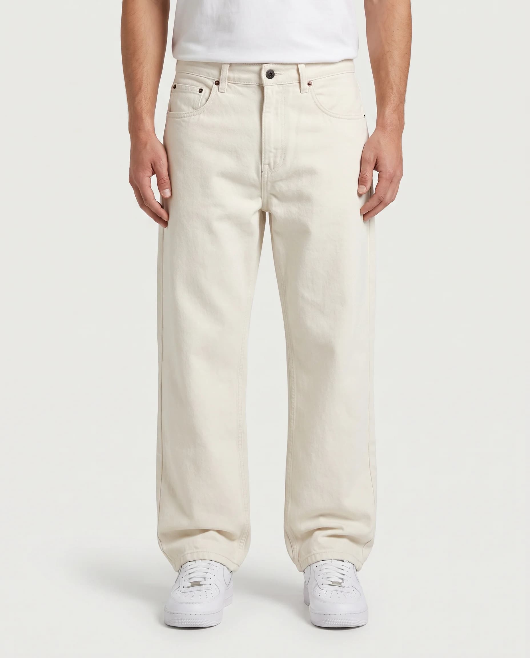 White solid baggy